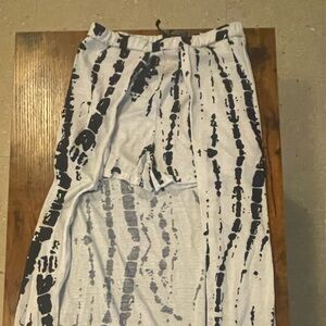 Black and White Patterned Skirt Set